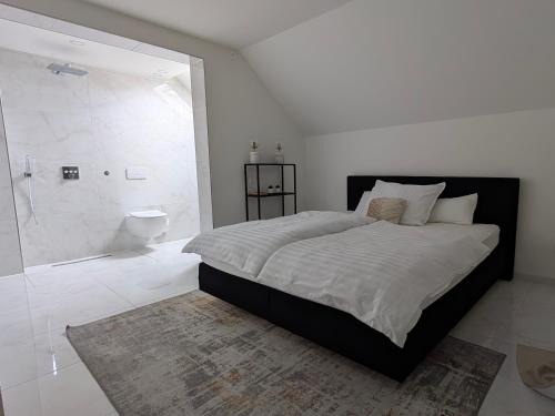 Biel Apartment | Luxrem-DE 5 Apartments