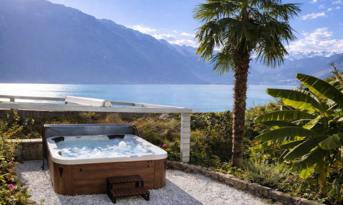 Niederried bei Interlaken House | Luxury Swiss Chalet | Lake View BBQ A/C SPA Interlaken