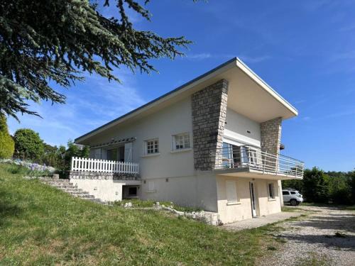 Saint-Nizier-du-Moucherotte Villa | luxurious villa in an enchanting setting