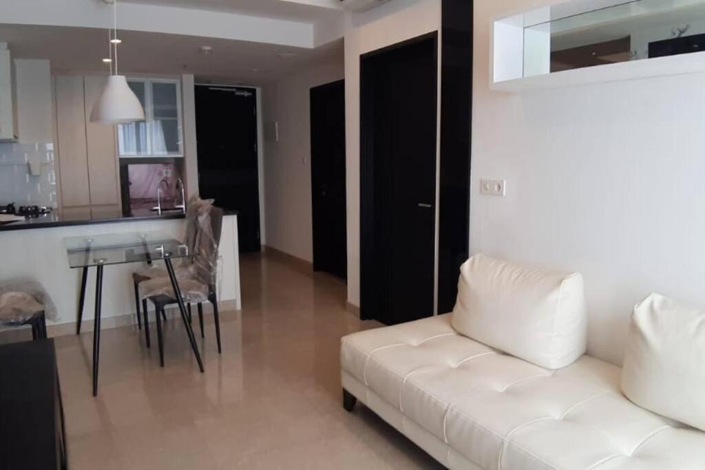 Bumi Serpong Damai Apartment | Luxurious 1BR The Branz with Stunning View