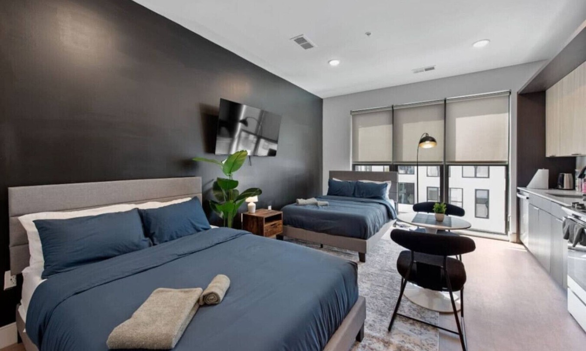 Pendleton Apartment | Luxurious 2 Bed Suite—in OTR Cincinnati!