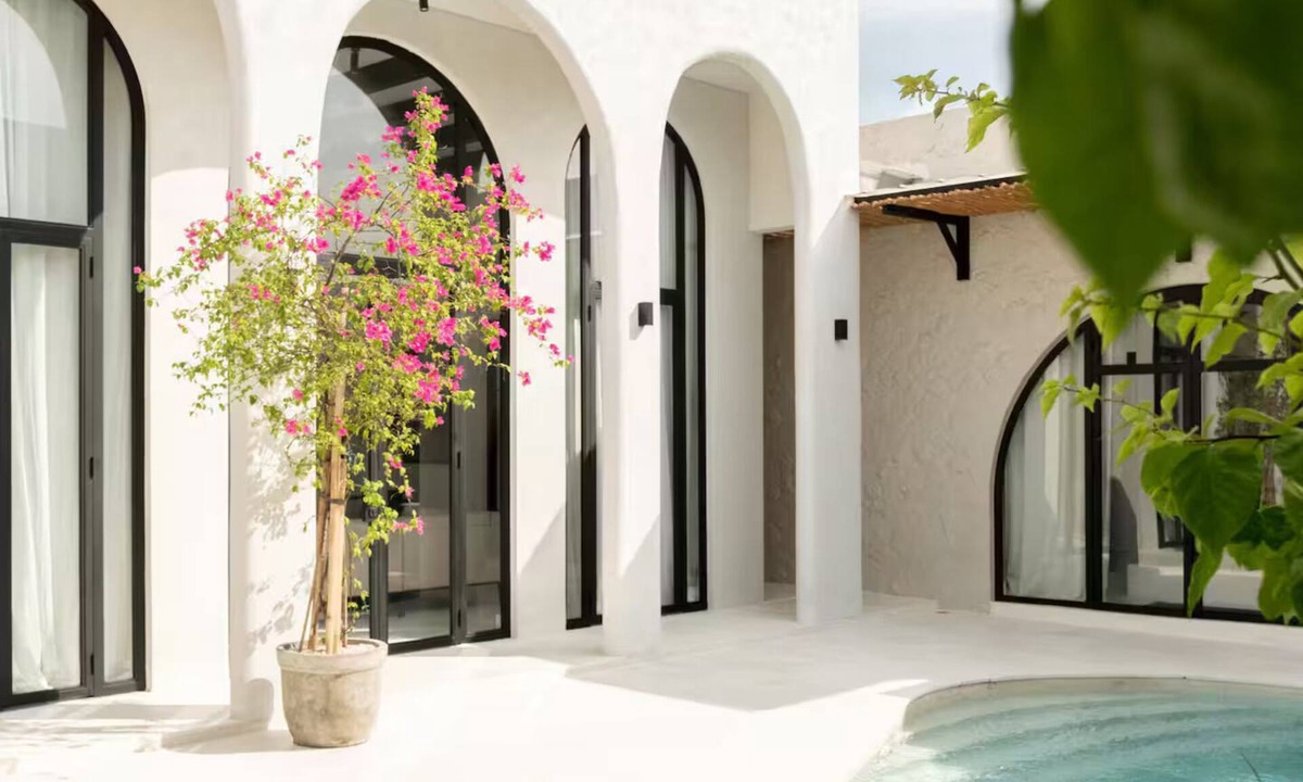 Munggu Villa | Luxurious 3 BR villa, 100 meters from the Beach