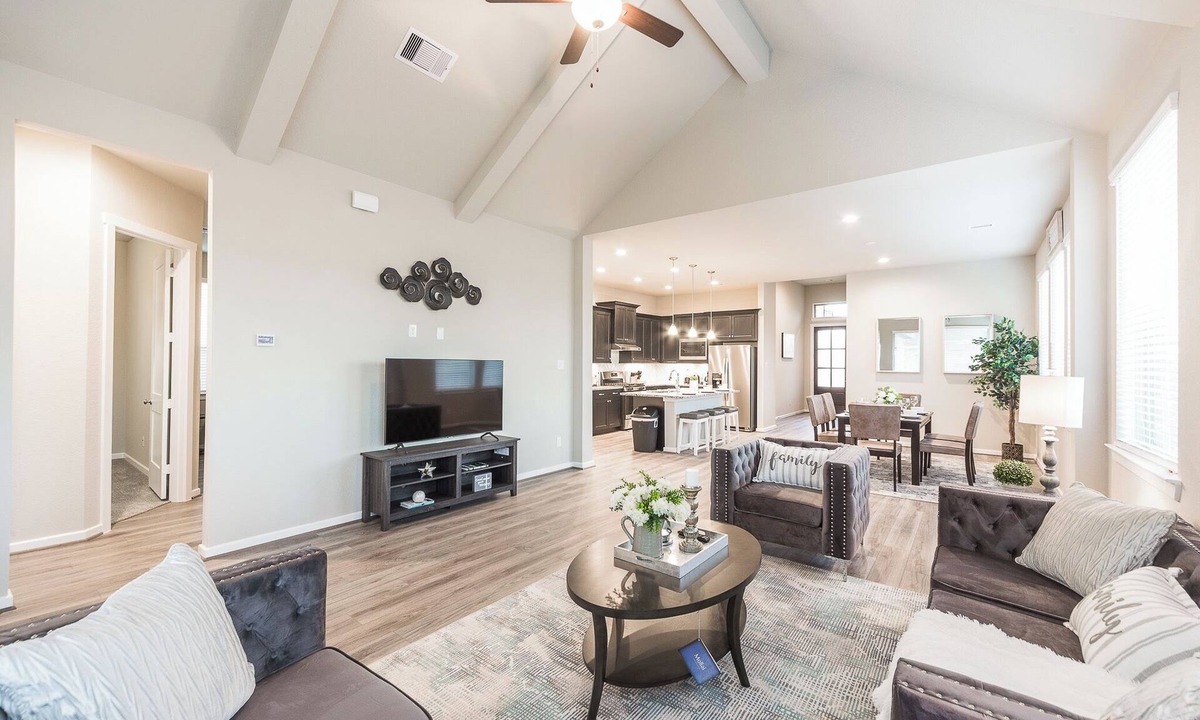 Sienna Plantation House | Luxurious 4BR Retreat｜Lush Backyard｜Family-Friendly｜ Community Pool #41016