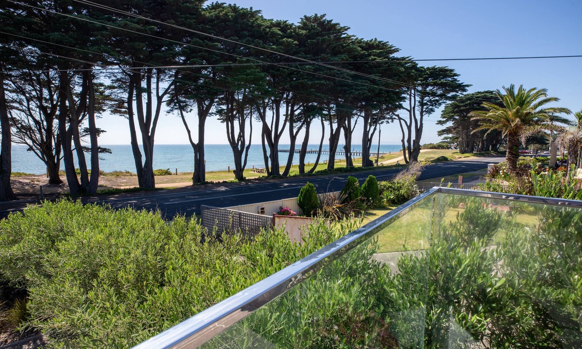 St Leonards House | Luxurious Beachfront Modern House, St Leonards, VICnWheelchair access & Elevator