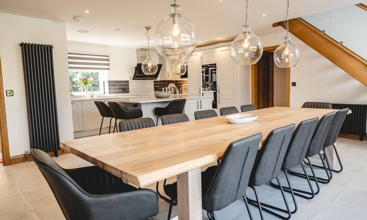 Rhyd-y-clafdy House | Luxurious cottage on working organic dairy farm