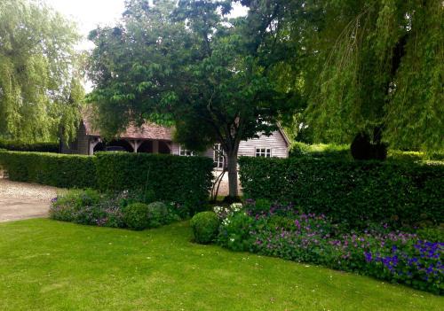 Tadley House | Luxurious Country Barn