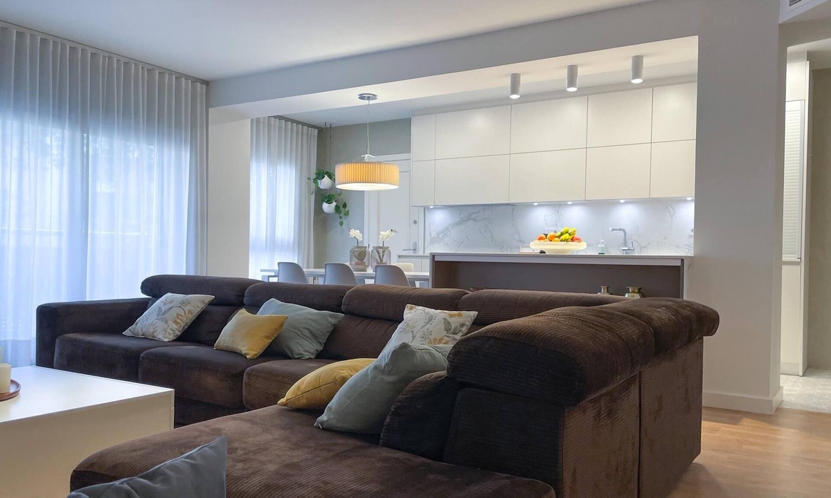 Vilanova I la Geltru Apartment | Luxurious Apartment on Rambla w/Parking by Hostem