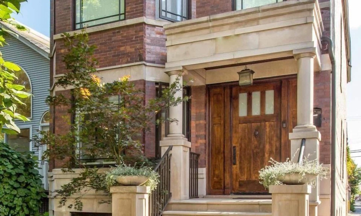 Lakeview House | Luxurious Four-Level Home with Personal Touches Everywhere