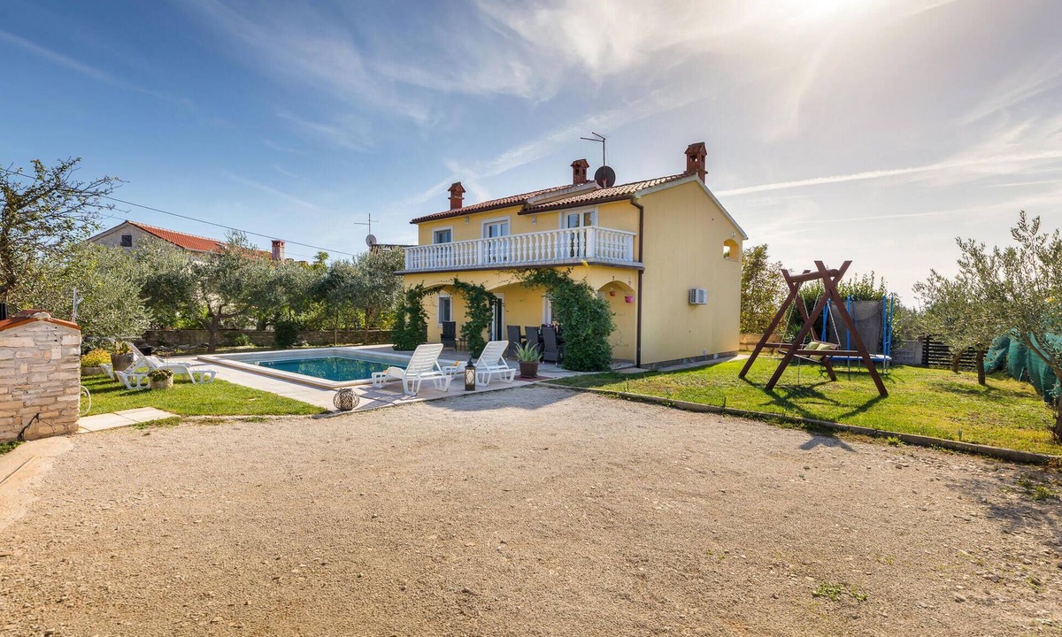 Gajana House | Luxurious home in Gajana
