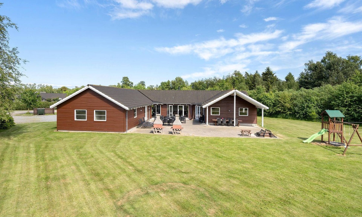 Idestrup House | Luxurious home in Idestrup with sauna