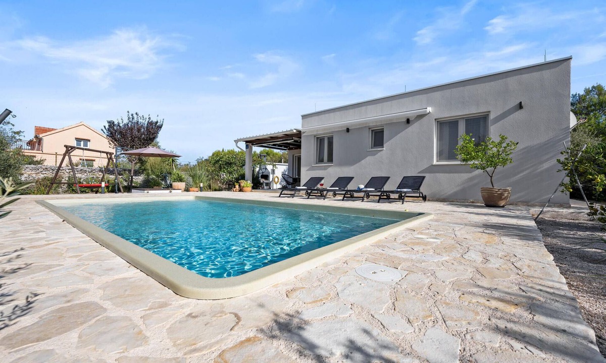 Sibenik House | Luxurious home in Jadrija