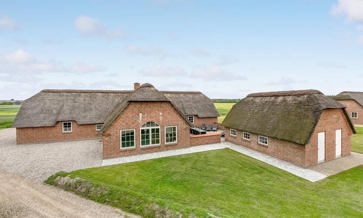Vedersø Klit House | Luxurious home in Ulfborg with sauna