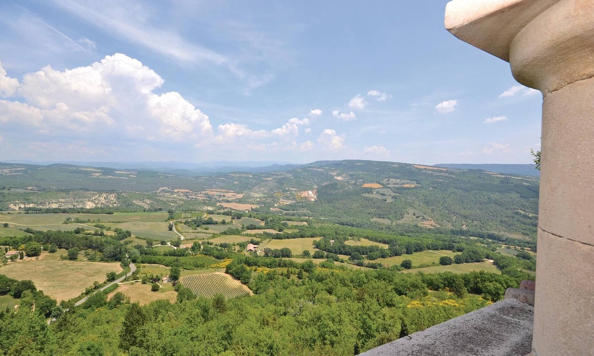 Viens House | Luxurious home in Viens