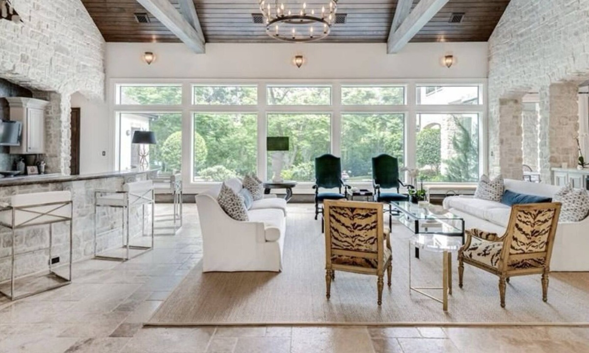Washington Ave./ Memorial Park House | luxurious home with Pool, Hot Tub, Fitness Room, Theater and separate Casita.