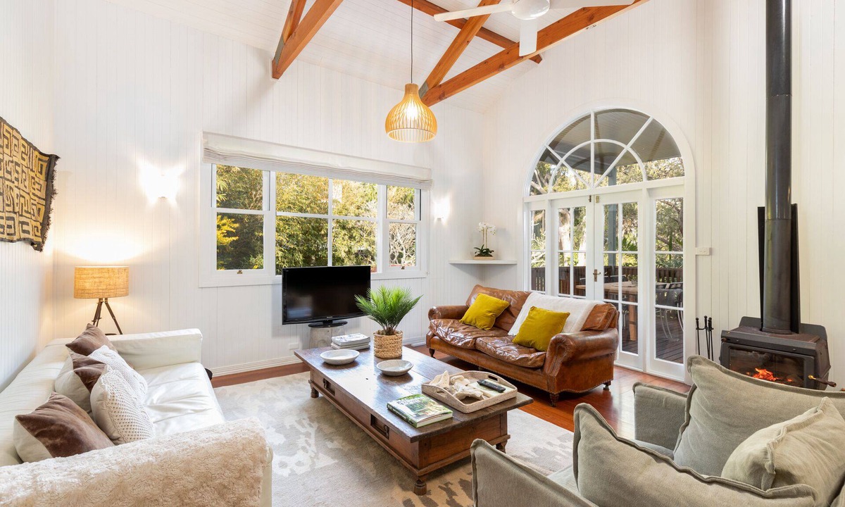 Coffs Harbour House | Luxurious Jetty House, Coffs Harbour – privacy & tranquility