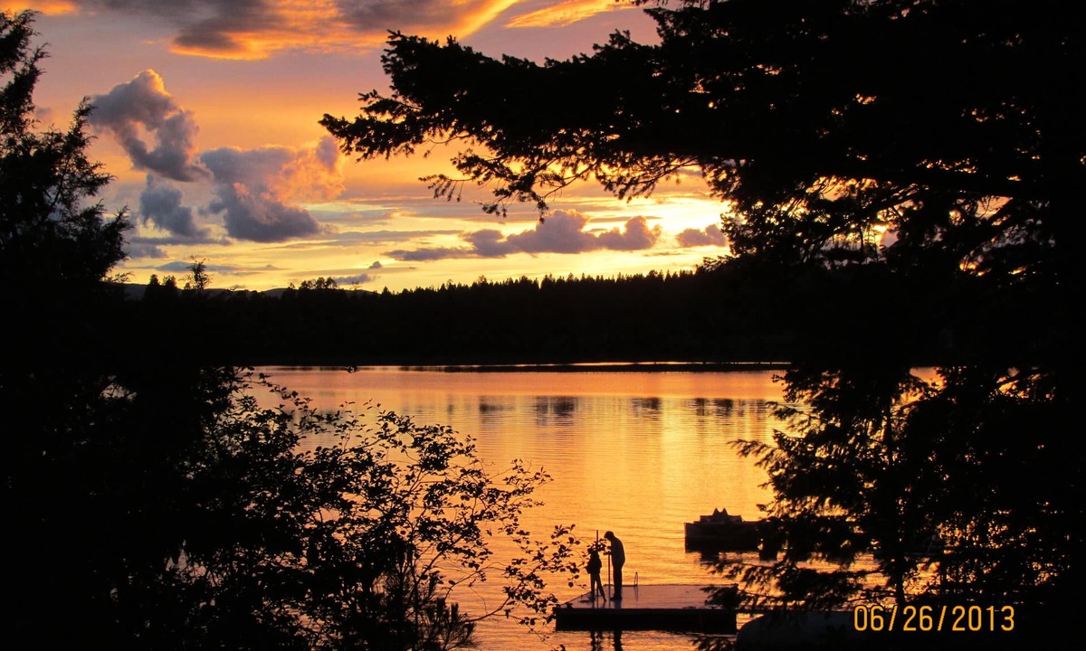 Kalispell House | Luxurious Lake Front Property