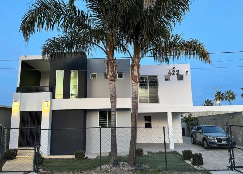 Reforma House | Luxurious & Modern House