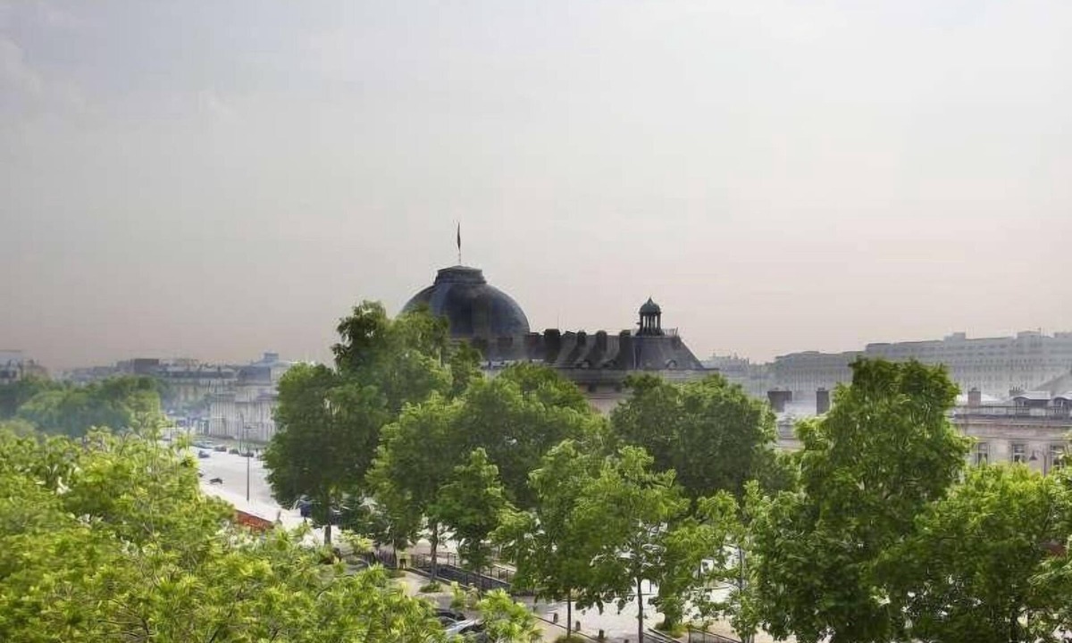 Faubourg Saint-Germain Apartment | Luxurious on the Champ de Mars, Eiffel & Ecole Militaire views, Balconies, Air C