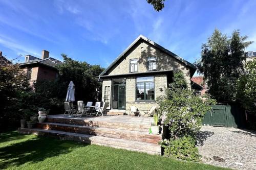 Frederiksberg C Villa | Luxurious, private, centrally-located Mansion