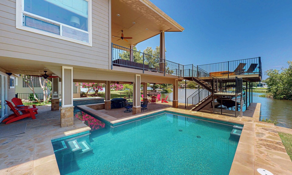 Granite Shoals House | Luxurious Retreat on Lake LBJ: Pool, Hot Tub, Dock