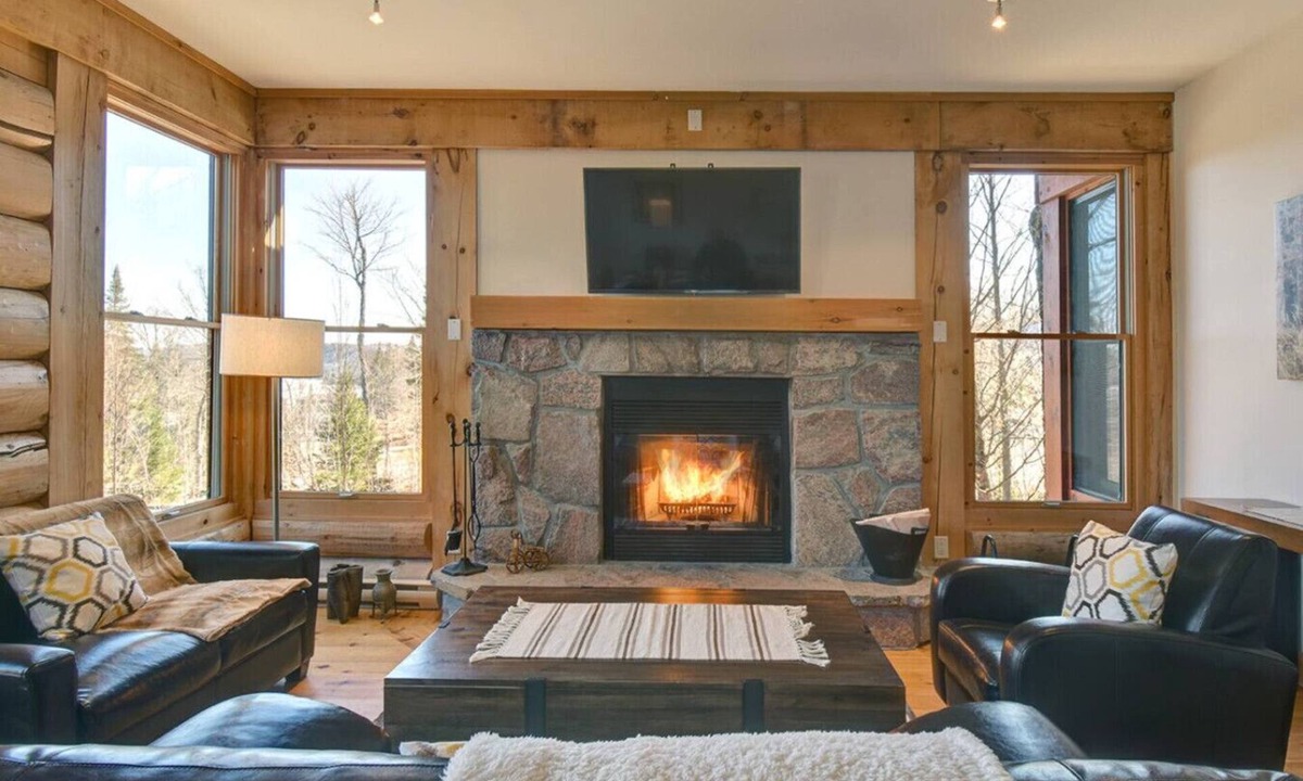 Lac Superieur Village Villa | Luxurious Scandinavian Cottage + Private Jacuzzi