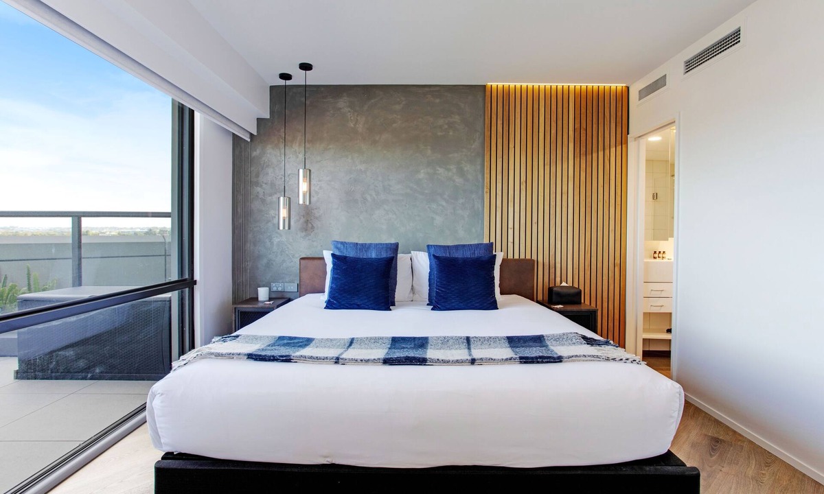 Takapuna Apartment | Luxurious Takapuna 1BR Apt