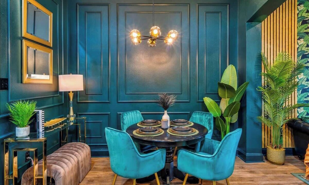 South Baton Rouge Condo | Luxurious Townhome Near LSU | Modern & Chic Stay
