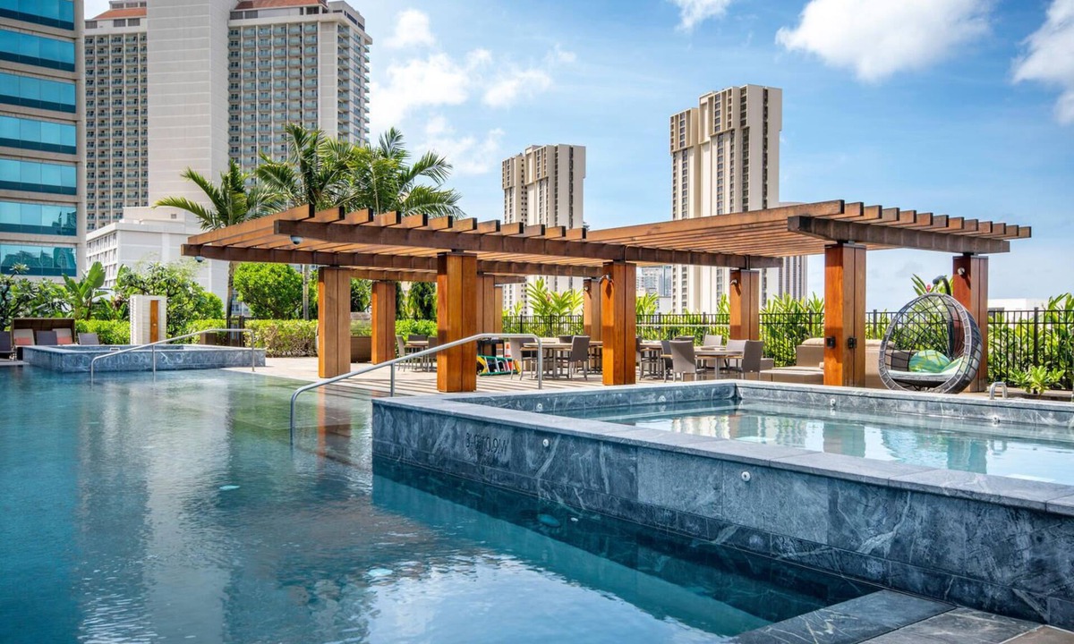 Ala Moana Condo | Luxurious Two bedroom Unit with Panoramic Ocean View in ONE Ala Moana