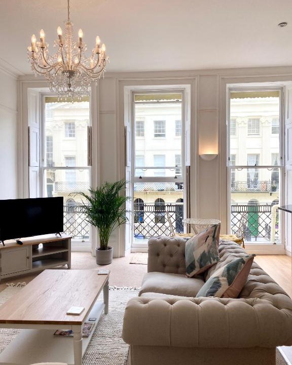 Brighton City Centre Apartment | Luxury 1 bed flat with Balcony & Sea View