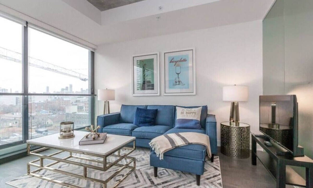 Fashion District Condo | Luxury 1BR in the Heart of King West