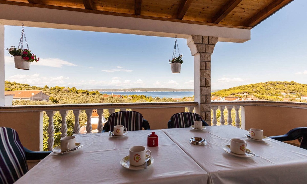 Kukljica Villa | LUXURY 2 BEDROOM APARTMENT - VILLA WITH SPECTACULAR VIEW!