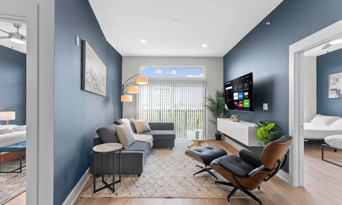 Deep Ellum Apartment | Luxury 2BD | Deep Ellum | Free Parking | Pool+Gym