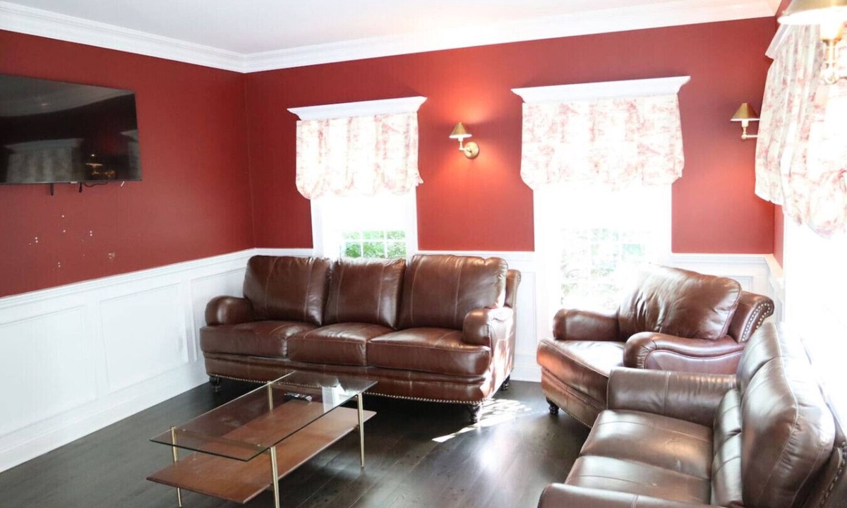 Caldwell House | Luxury 2BR Home | 2.5 Baths & Modern Comfort