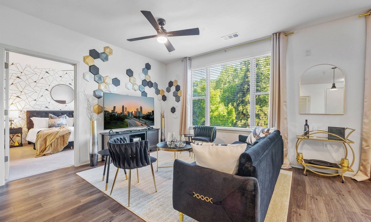 Downtown Decatur Apartment | Luxury 2BR Near Decatur Square | Pool & Rooftop Access