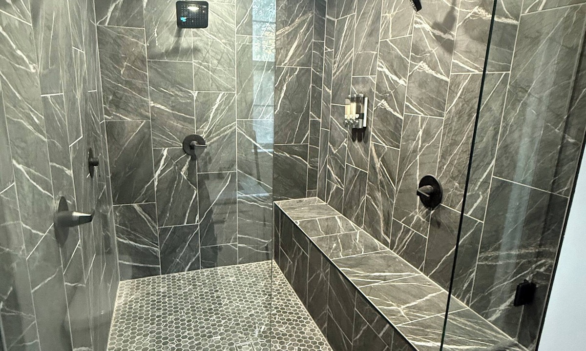 Centerville House | Luxury 3BR/2BA Near Delaware Bay Oversized Spa Shower Bluetooth Bathrooms