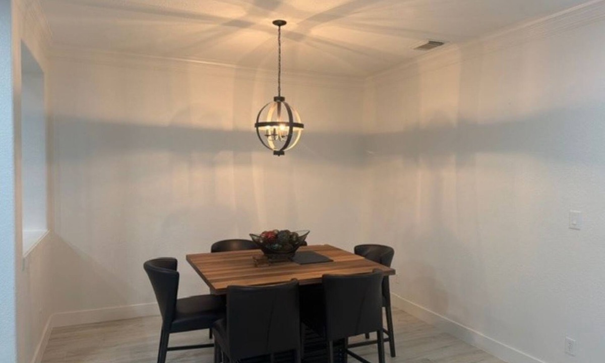 Alden Bridge House | Luxury 3BR/3BA Home Near The Woodlands