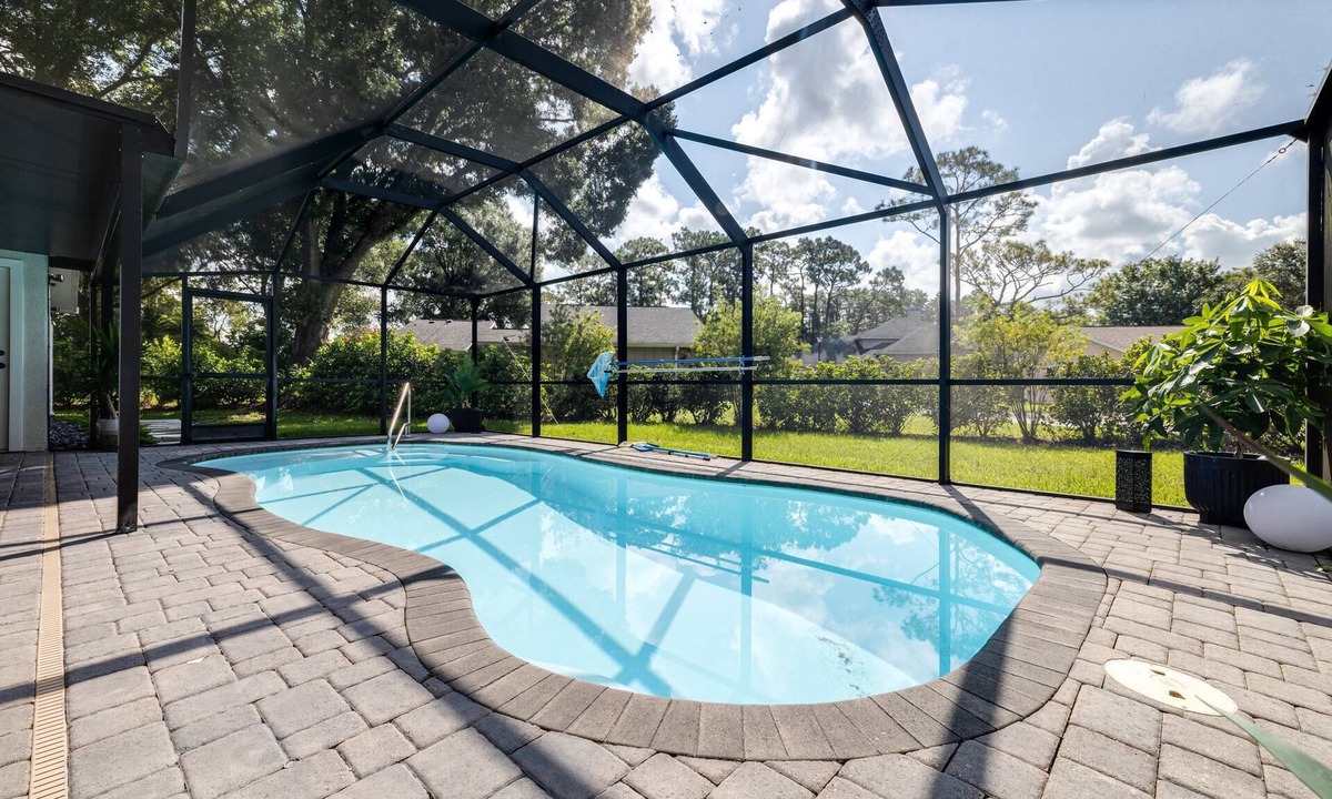 Saddlebrook House | Luxury 3BR Pool Home | Bikes, Lanai, Fire Pit | 1-Month Minimum Stay
