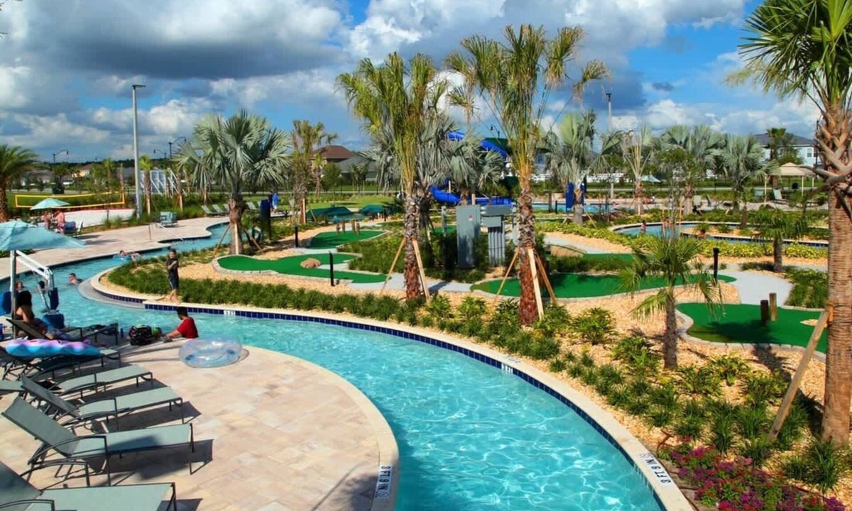 Kissimmee Condo | Luxury 4Bd w Pool and Resort Near Disney 4910