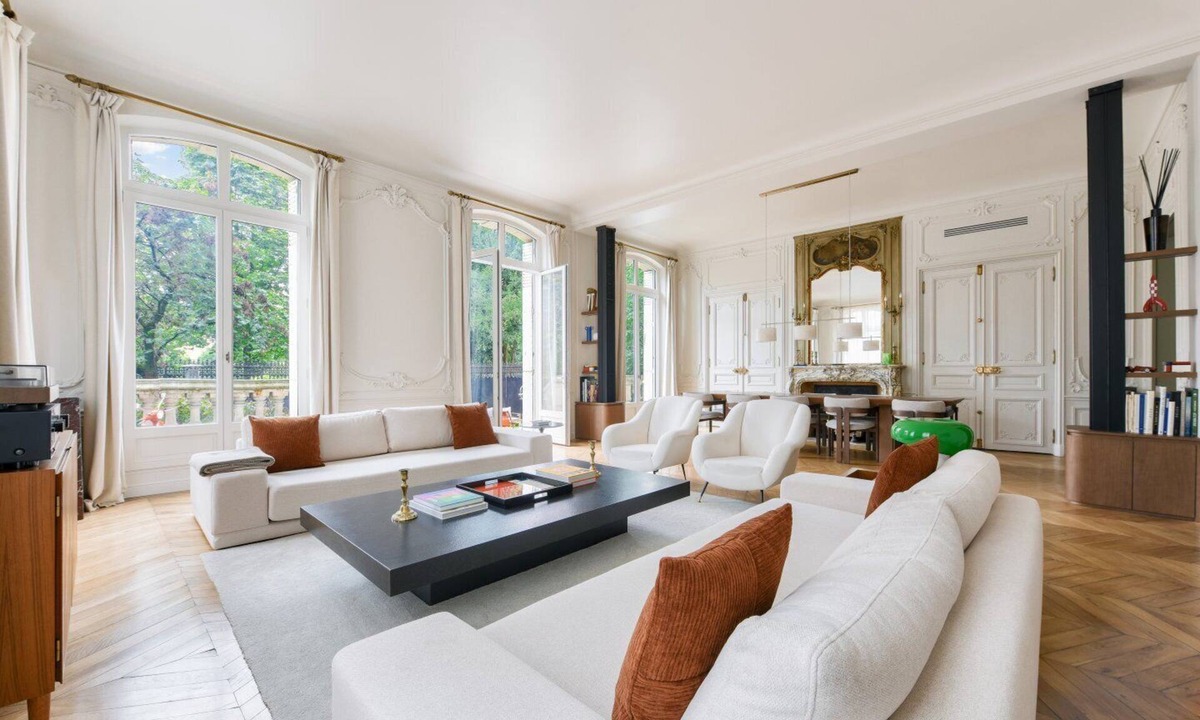 Porte-Dauphine Apartment | Luxury 4BR Apartment with Private Garden near the Champs-Élysées