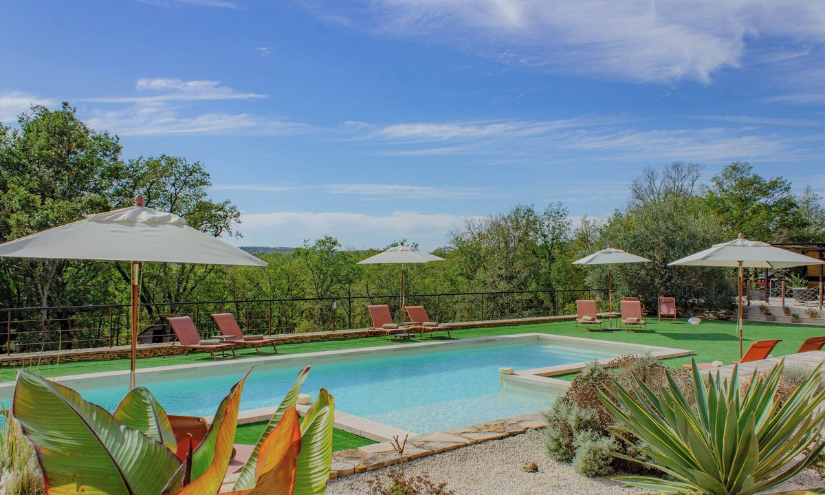 Castelnaud-la-Chapelle House | Luxury 5BR Home | Heated Pool | Near Sarlat+Beynac
