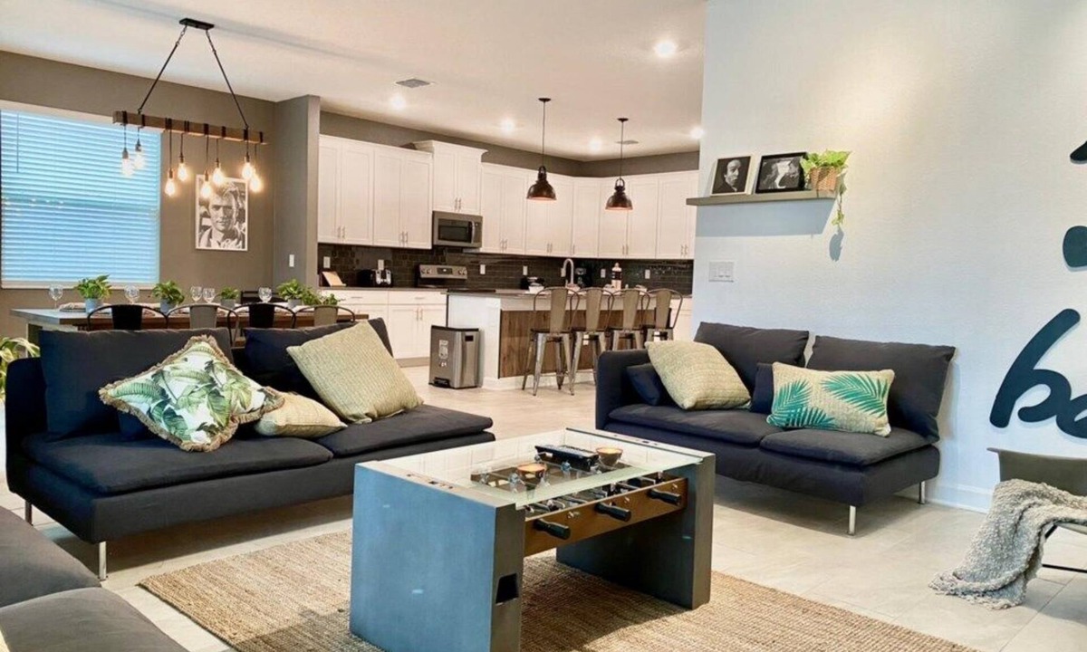 Bay Lake House | Luxury 6 Bedroom 5 bath poolHome 214