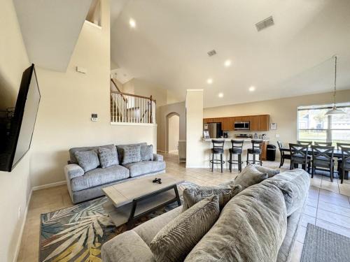 Windsor Palms Villa | Luxury 6BD 3,5BA Pool Home in Windsor Palms Resort villa