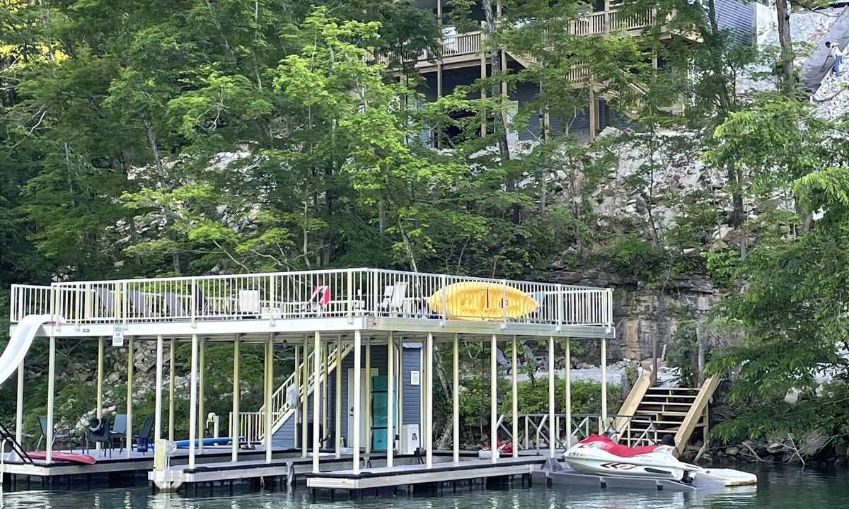 Caryville House | Luxury 9BR Norris Lakefront home. Party on the Docs, 2 Story Dock/Slide/Hot tub.