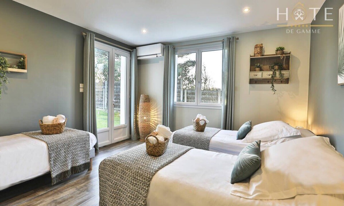 LʼIle-dʼOlonne House | Luxury accommodation with jacuzzi, classified 4*