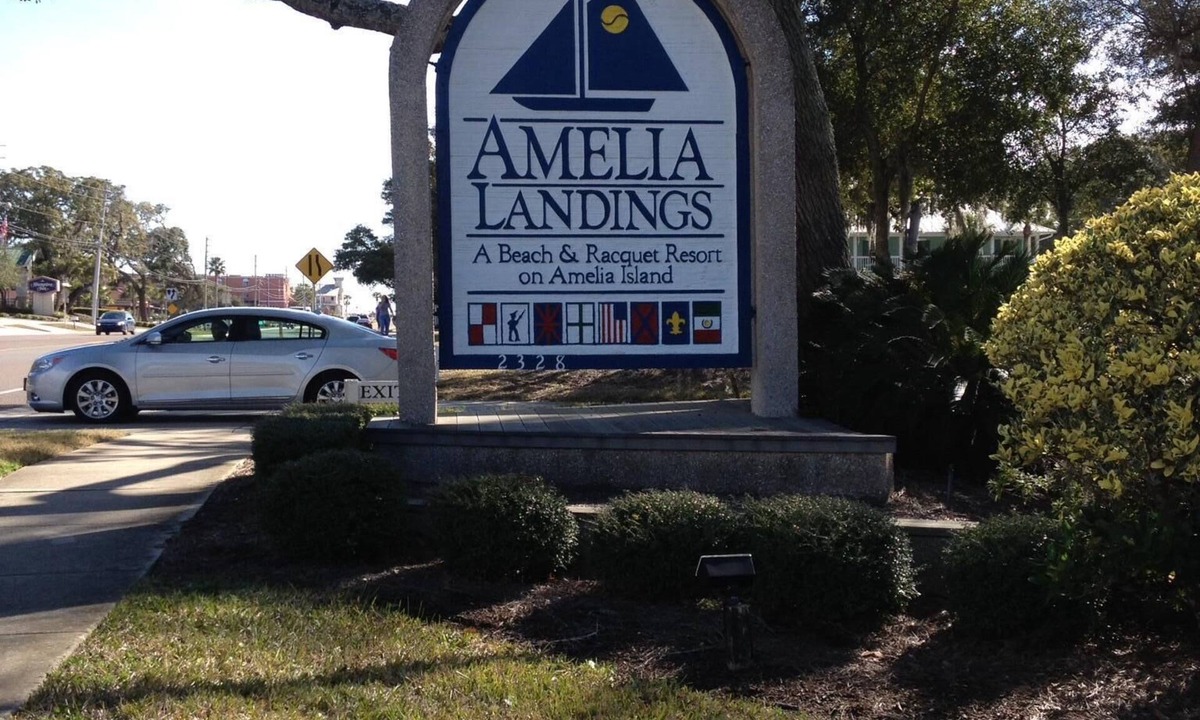 Fernandina Beach Condo | Luxury Amelia Island 2 BR/2 Bath Condo Overlooking Pool