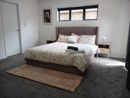 Helensville House | Luxury and Nature View Stay