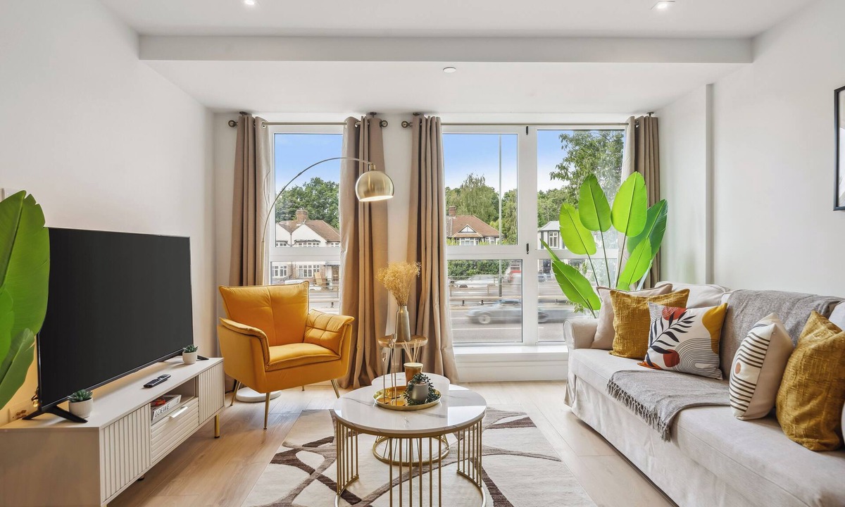 Coombe Hill Apartment | Luxury Apartment in West Wimbledon