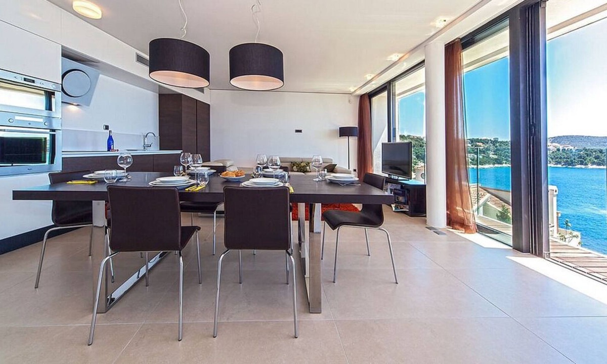 Primosten Apartment | Luxury Apartment Biseri Jadrana 1 (4+0) with shared pool by the beach in Primosten