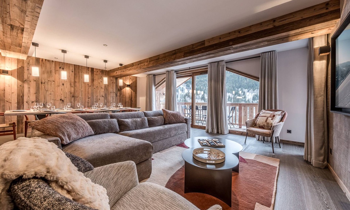 Meribel Centre Apartment | Luxury apartment with 5* concierge, mountain view, 3 bedrooms, ski room