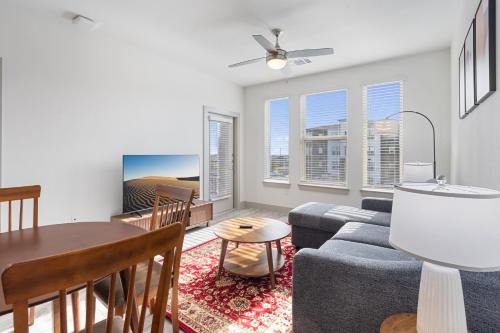 Stony Ridge North Apartment | Luxury Apartments Near Airport
